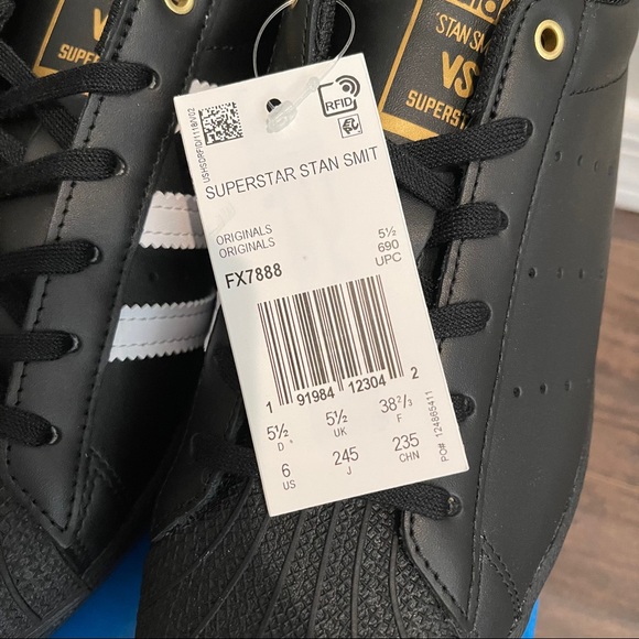 Adidas Originals Stan Smith vs. Superstar Sneakers - Picture 6 of 8